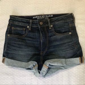 American Eagle Super Hi-Rise Shortie